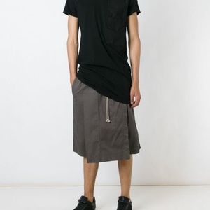 BNWT Rick Owens savage pod shorts sz M